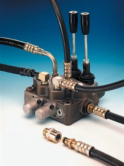 Roj Resistant Hydraulic Hose Assembly